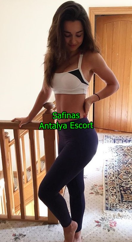 antalyaescortsafinas-1 antalyaescortsafinas-1 Antalya Escort Safinas Oral Seks Şöleni Sunuyorum